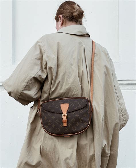 sac louis vuitton jeune fille|sac louis vuitton soldes.